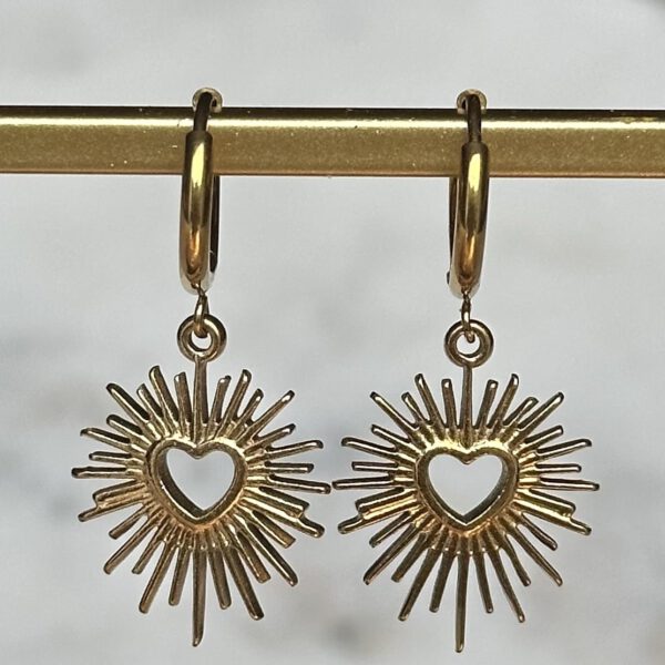 OLIVIA EARRINGS